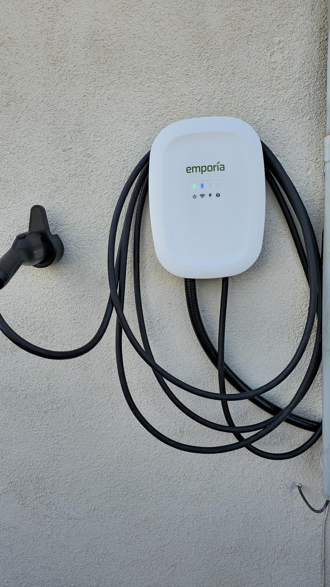 EMPORIA Level 2 EV Charger w/ J1772 Connector - 48 Amp, 240V WiFi Enabled Electric Vehicle Charging Station, 25ft Cable, Hardwired with Whip, Black customer photo 1