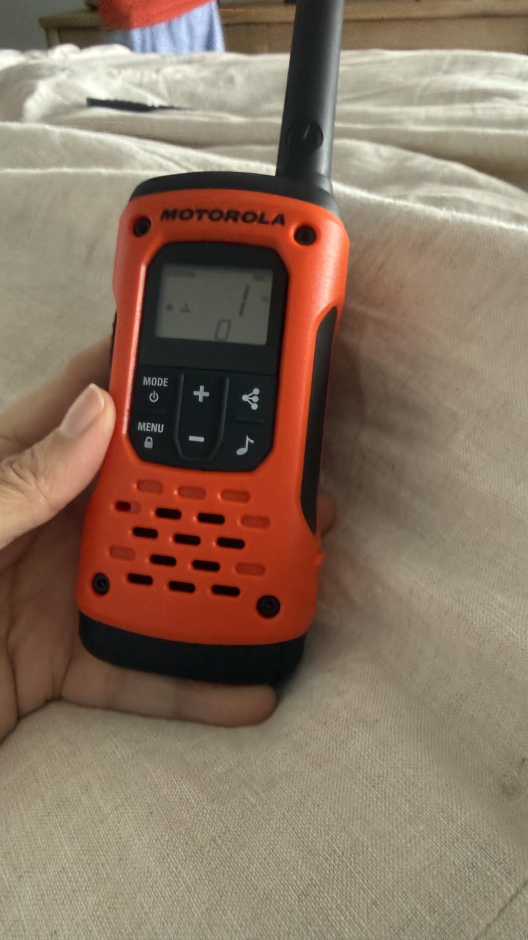 Motorola Solutions Portable FRS T605 H2O Talkabout Two Way Radios Waterproof Walkie Talkie Emergency Preparedness, Rechargeable, 22 Channel, 35 Mile, 2 Pack customer photo 1