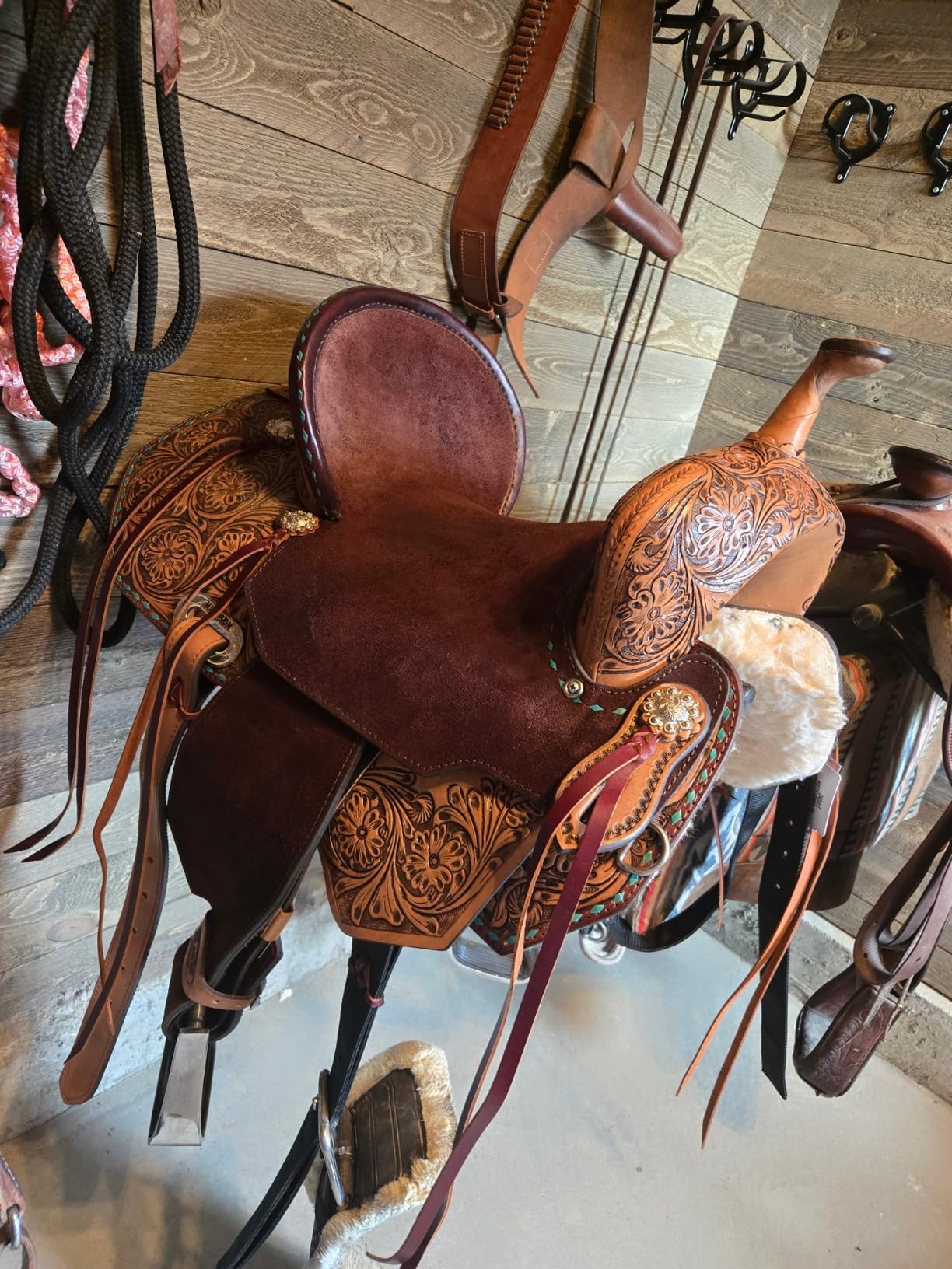 HILASON Flex Tree Western Horse Saddle in American Leather Barrel Trail customer photo 1