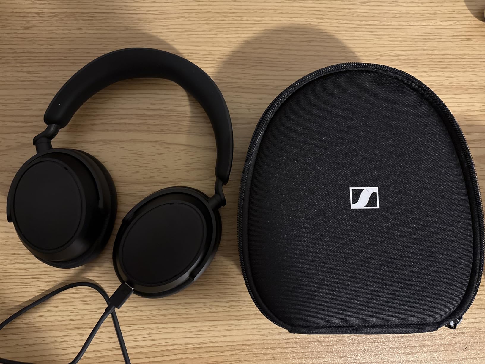 Sennheiser ACCENTUM Plus Wireless Headphones, 50hr Battery, ANC, Black customer photo 1