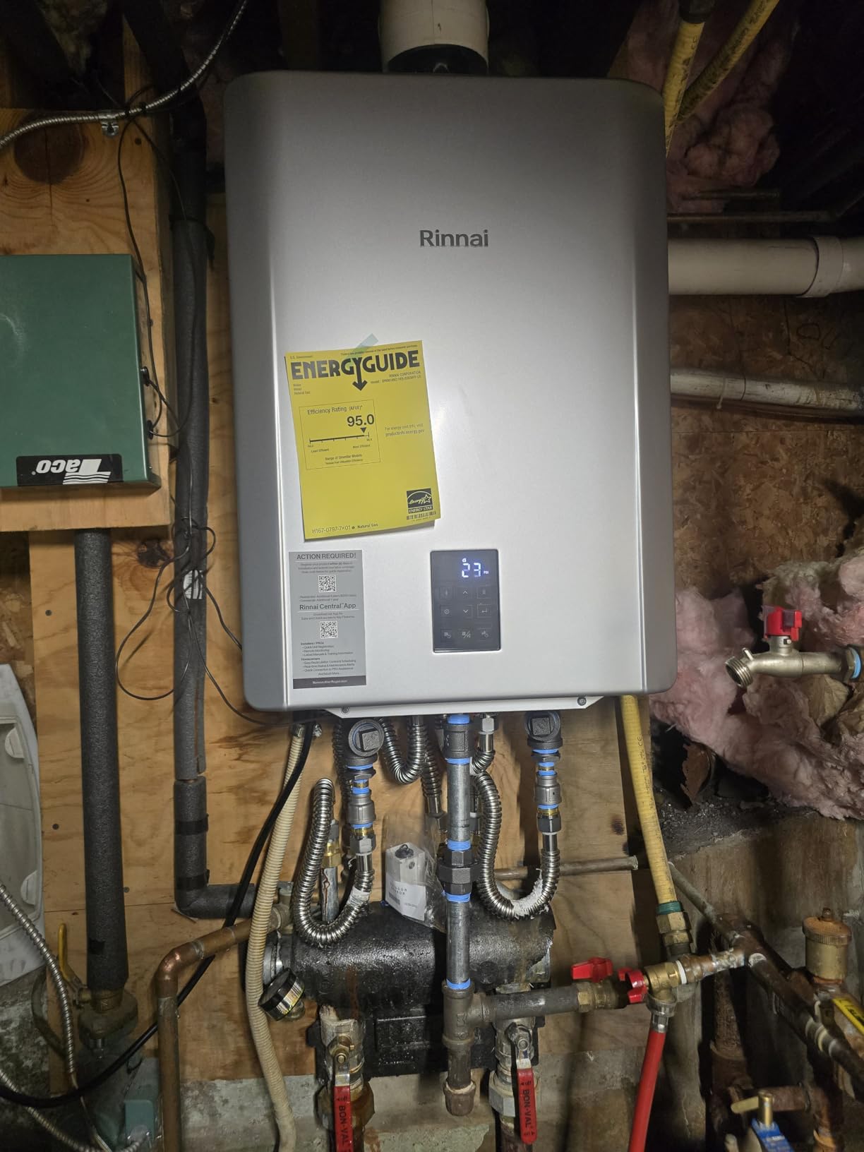Combi Boiler CH 90K BTU/DHW 199K BTU customer photo 1
