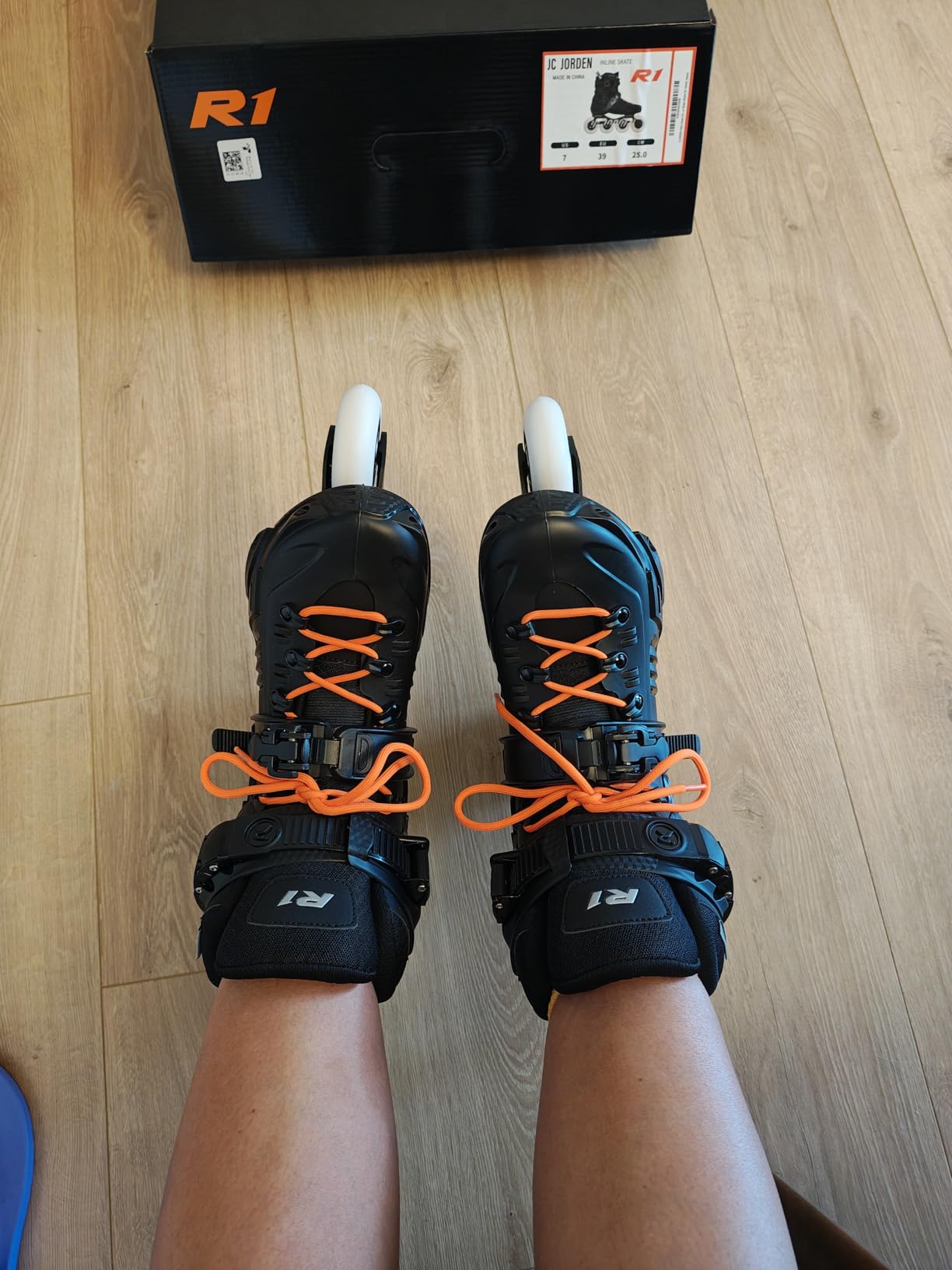 Inline Skates for Women Men, Fitness Speed Racing Skates with Durable Outer Shell, Adult Male Female, Professional Outdoor Fitness Roller Skates Blades for Unisex customer photo 1