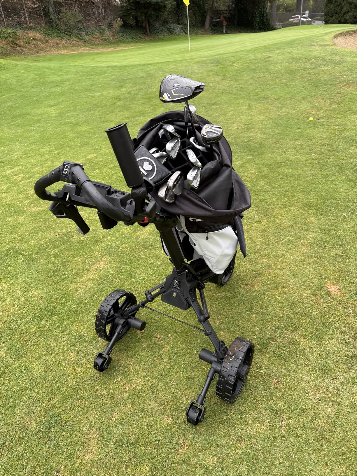 KVV Electric Golf Push Cart with Remote Control, Super Compact and Lightweight Electric Golf Cart,Smallest Folding Size Electric Golf Cart, Suitable for All Terrains, and (Charcoal) customer photo 2