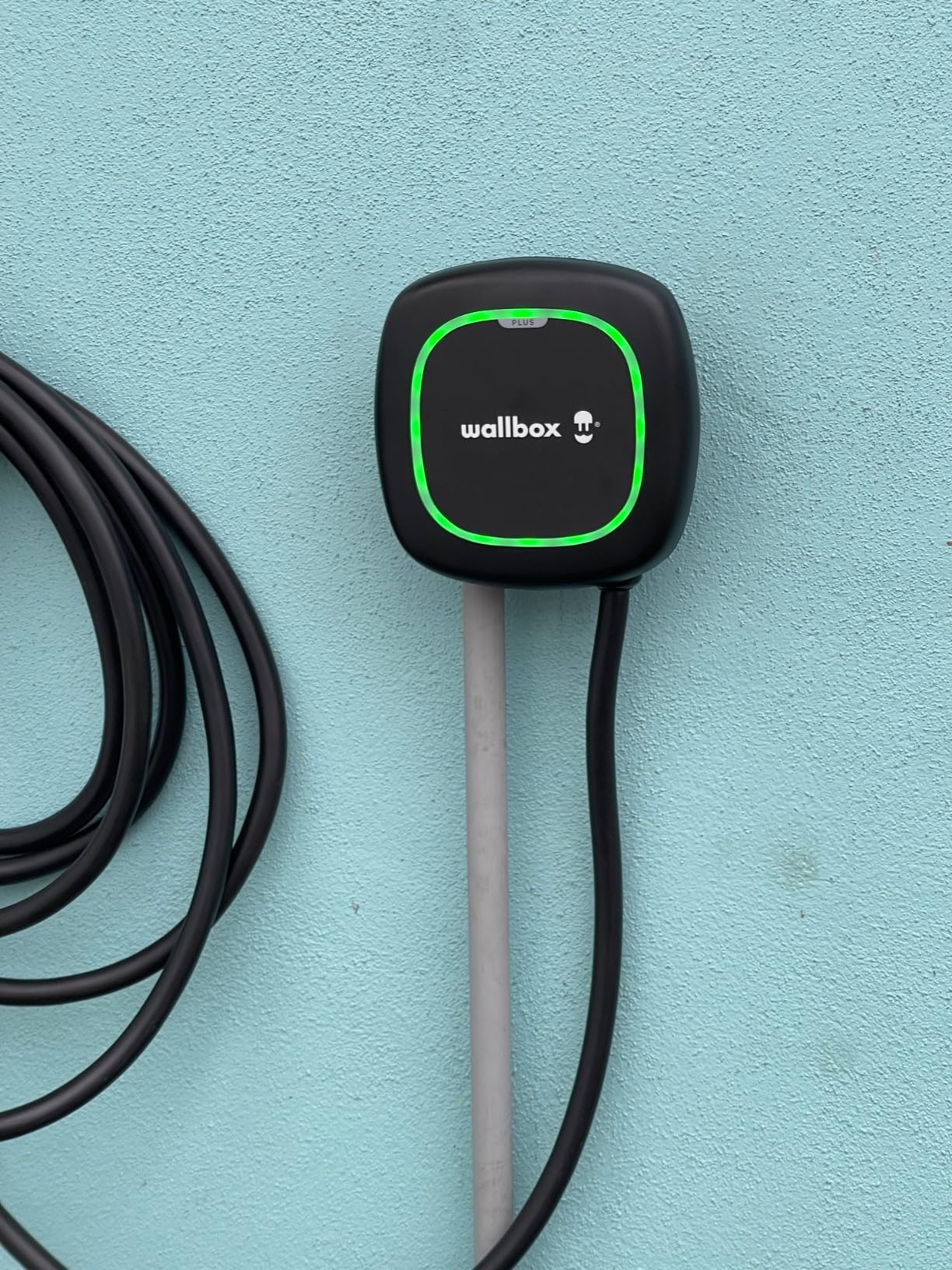 Wallbox Pulsar Plus Level 2 EV Charger Hardwired 48 Amp - EVSE 11.5kW 240V Electric Vehicle Charging Station J1772-25ft Cable - Electric Car Charger for Outdoor & Indoor - Energy Star & UL Certified customer photo 1