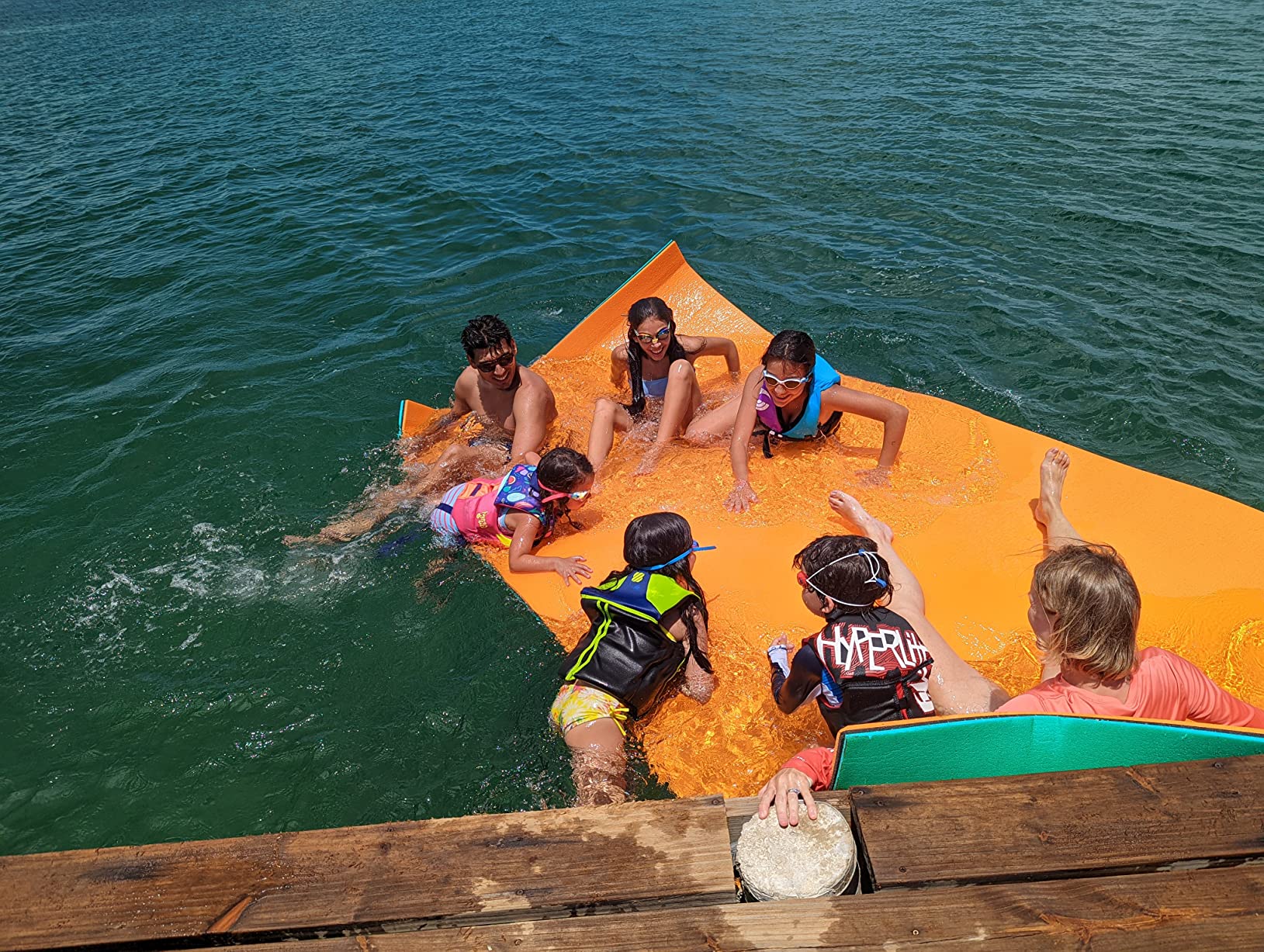 6/9/12/18 Ft Floating Mat, Lily Pad Floating Mat, Water Mat for 1-9 Adults, Floating Pad for Lake, 3-Layer Tear-Resistant XPE Foam for Boat, Beach, Ocean, Pool, Lake customer photo 2