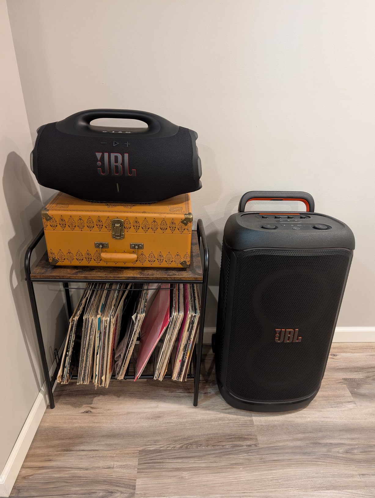 JBL Boombox 4 - Most Powerful Portable Waterproof Speaker with Massive Pro Sound, Up to 34 Hours of Playtime, & Multi-Speaker Connection by Auracast (Black) customer photo 1