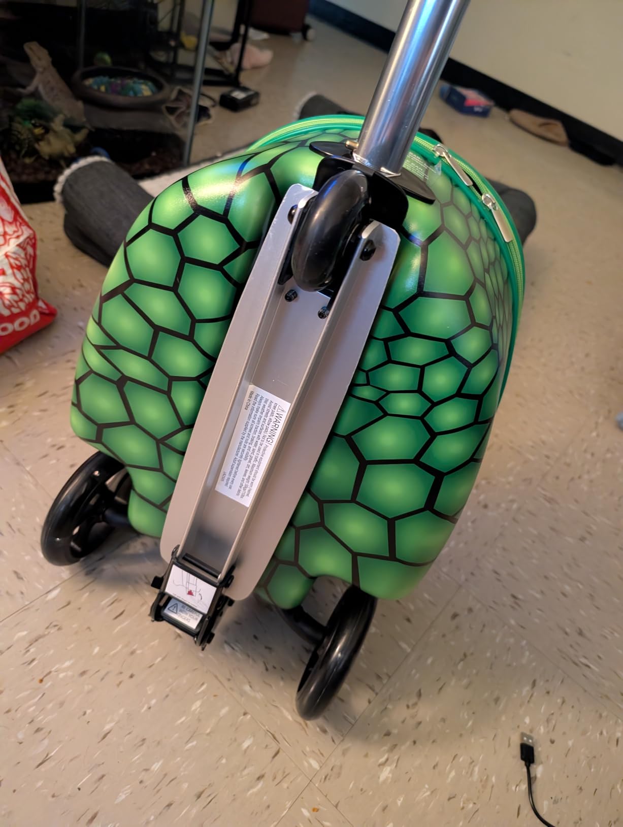 Kids Ride-On Scooter Luggage, Carry-On Suitcase, Ages 4+ customer photo 2