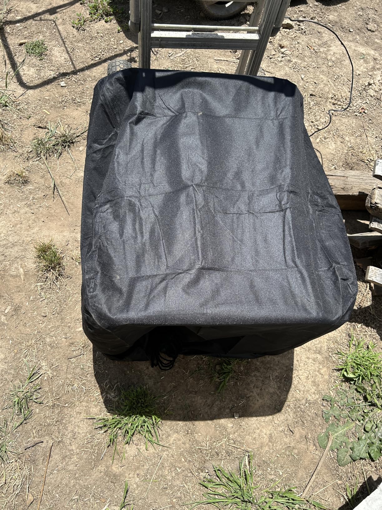 Waterproof Generator Covers for Outside, Heavy Duty Thicken 900D Polyester Fabric Portable Generator Covers Universal Fits for Most Generators 5000-10000 Watt, Black (32