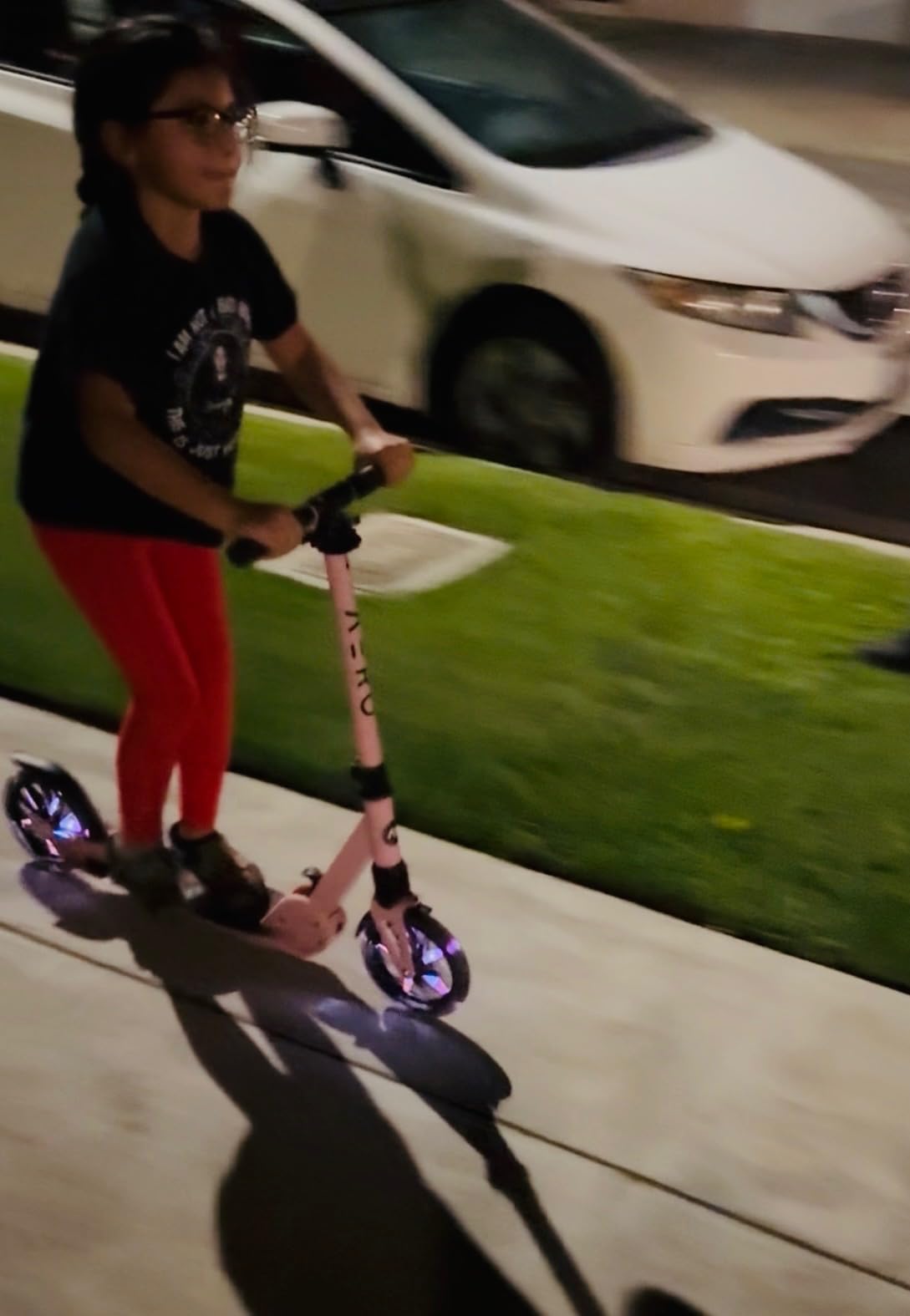 AERO MOBILITY Big Wheel Kick Scooter for Kids 6-12, Teens & Adults | Light Up Wheels | Hand Controlled Brake | Shock Absorption | Rubber Deck Mat | Foldable & Height Adjustable customer photo 2