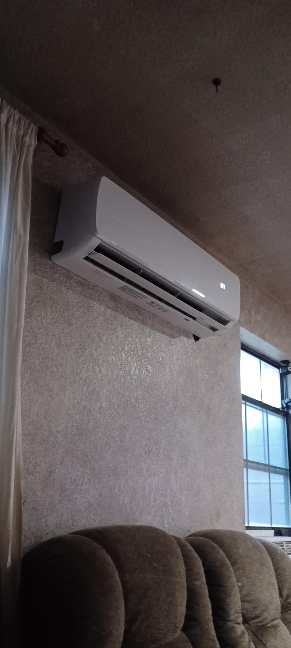 18000BTU Mini Split Air Conditioner Heat Pump, 19 SEER2 Inverter Compressor AC Unit Cools Rooms up to 1250 Sq. Ft, 230V Ductless Split AC with Pre-Charged Condenser & Installation Kit customer photo 1