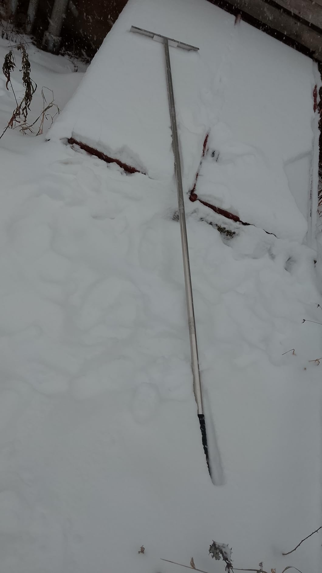Stainless Steel Roof Rake: 2-16.5 FT Extendable, All-Stainless Construction customer photo 2