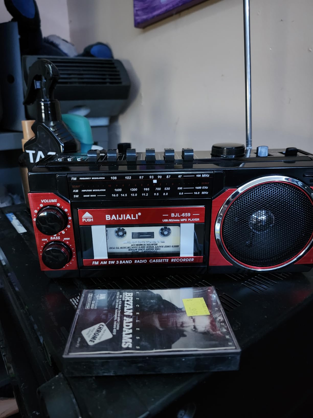 BAIJIALI Portable Cassette Player with AM/FM/SW Radio & BT | Boombox for Home and Travel, Record from Radio, Play via SD/USB, Headphone Jack, AC/Battery Power customer photo 1