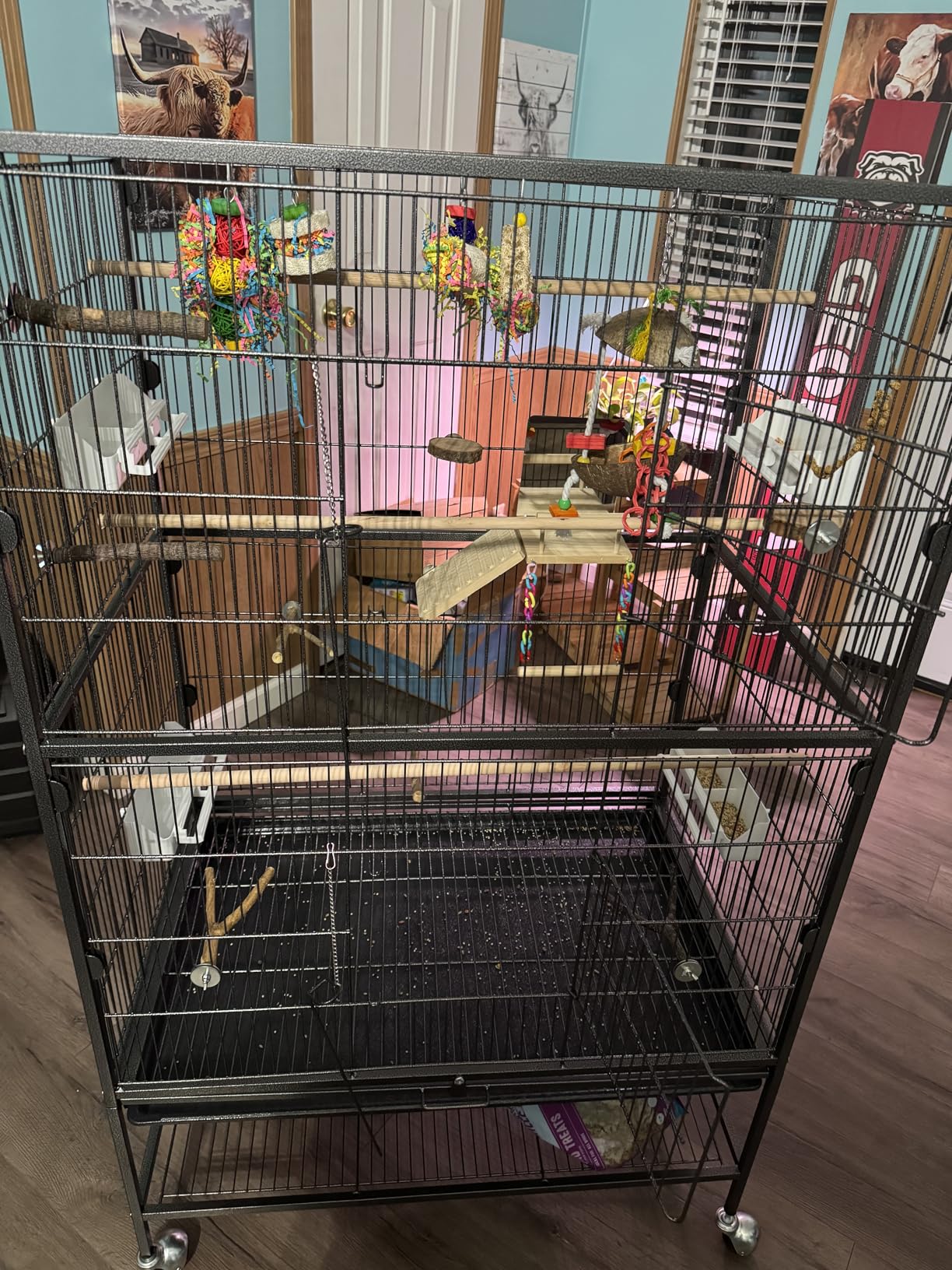 VEVOR Bird Cage, 32.7 x 31.1 x 82.7 inch, Open Flat Top, Wrought Iron Bird Flight Cage with Perches, Slide-Out Tray, Plastic Feeders, for Cockatiel, Monk Parakeet, Amazon Parrot, African Grey Parrot customer photo 1