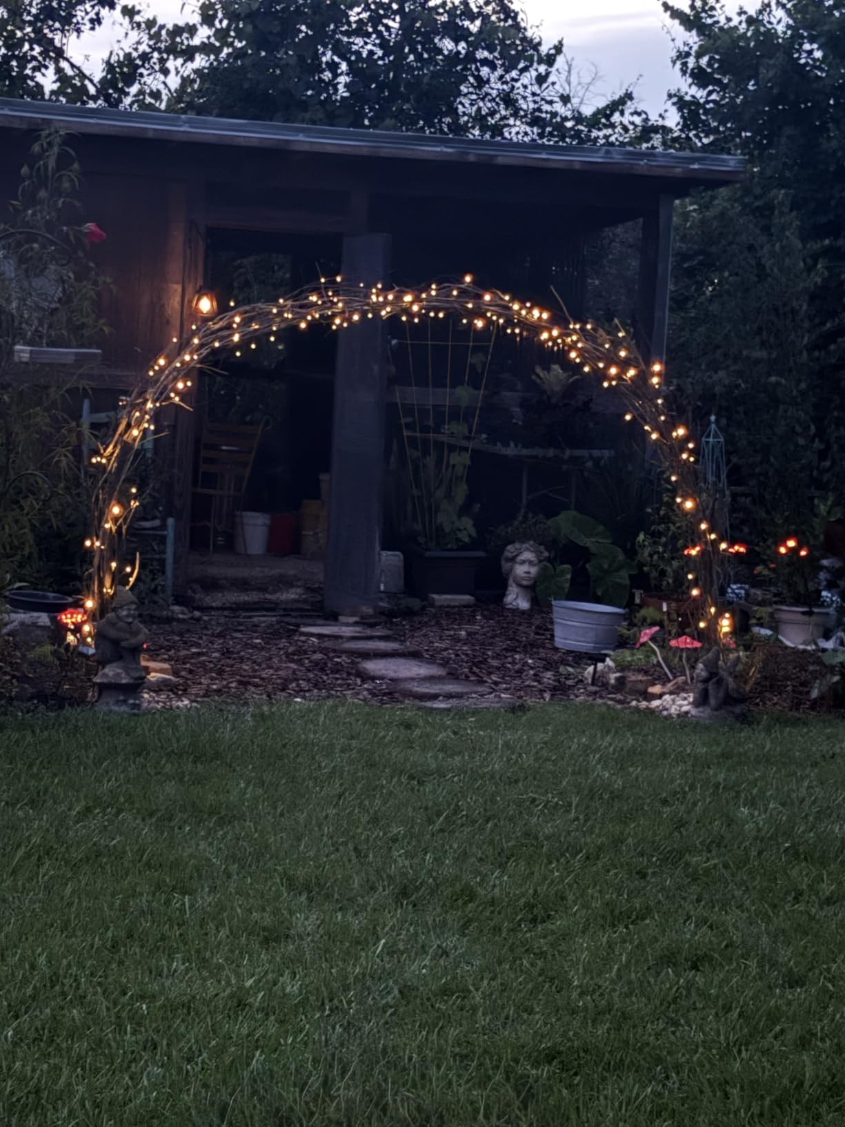Brightown 2 Pack Solar String Lights Outdoor Waterproof, 80 FT 200 LED Solar Powered Christmas Lights with 8 Modes, Auto On/Off, Auto On/Off, Patio Lights for Outside Tree Garden Balcony Party Decor (Warm White) customer photo 1