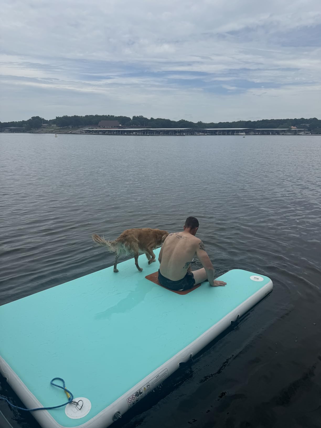 AWEMUFA Inflatable Floating Dock with Ramp 5ft/6ft/8ft/10ft Inflatable Dock Floating Platform, Floating Island Mat Boat Float Lake Floats, Large Rafts Floaties for Adult Pool Ocean Beach Boat Parties customer photo 1