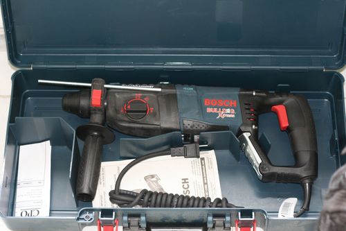 Bosch 11255VSR-RT BULLDOG Xtreme 1-Inch SDS-plus D-Handle Variable-speed Rotary Hammer (Renewed) customer photo 2