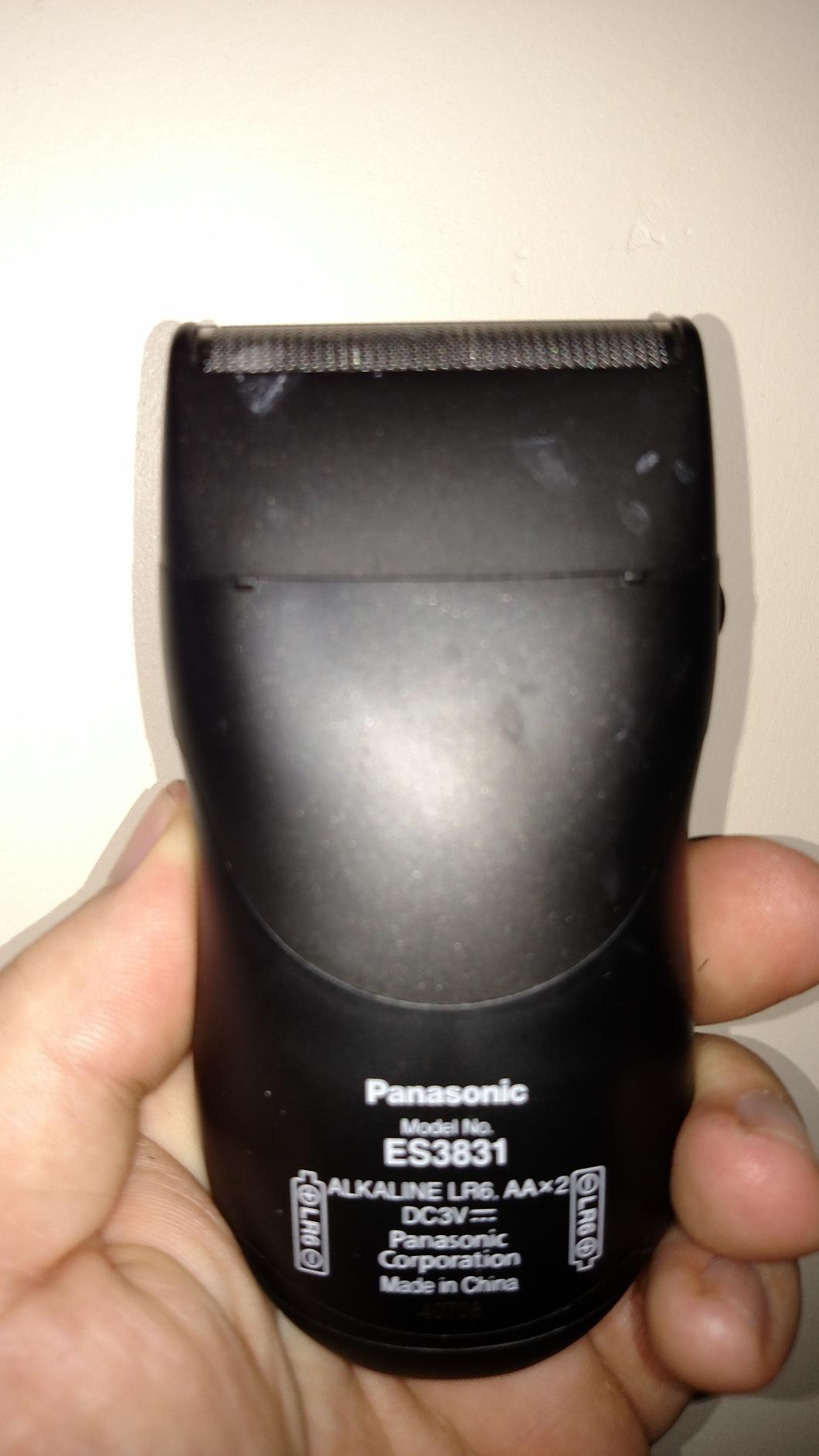 Panasonic Electric Razor for Men, Cordless Wet Dry Lightweight Shaver with Ergonomic Grip, ES3831K, Black customer photo 1