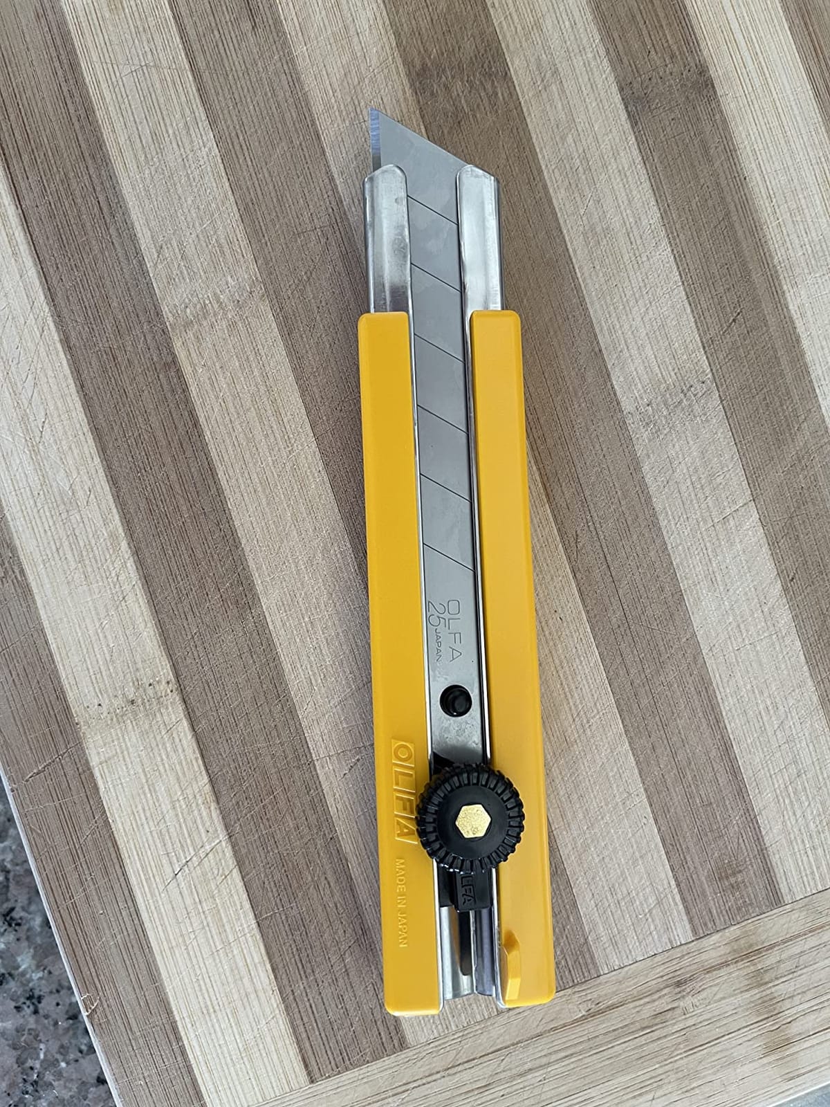 OLFA 25mm Extra Heavy-Duty Utility Knife (H-1) - Anti-Slip Rubber Inset customer photo 2