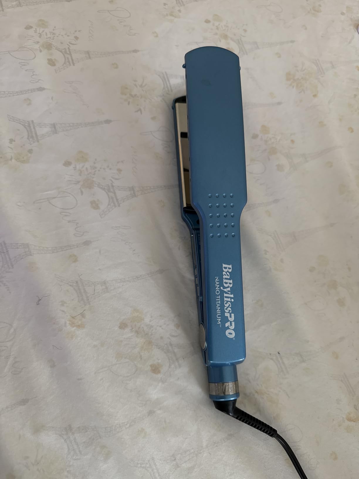 BabylissPRO Nano Titanium Ionic Hair Straightener, Professional Flat Iron for All Hair Types customer photo 1