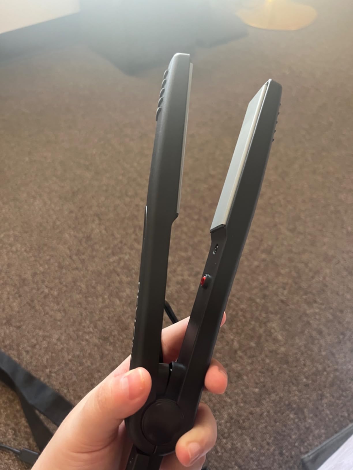 REVLON Smooth and Straight Ceramic Flat Iron, 1