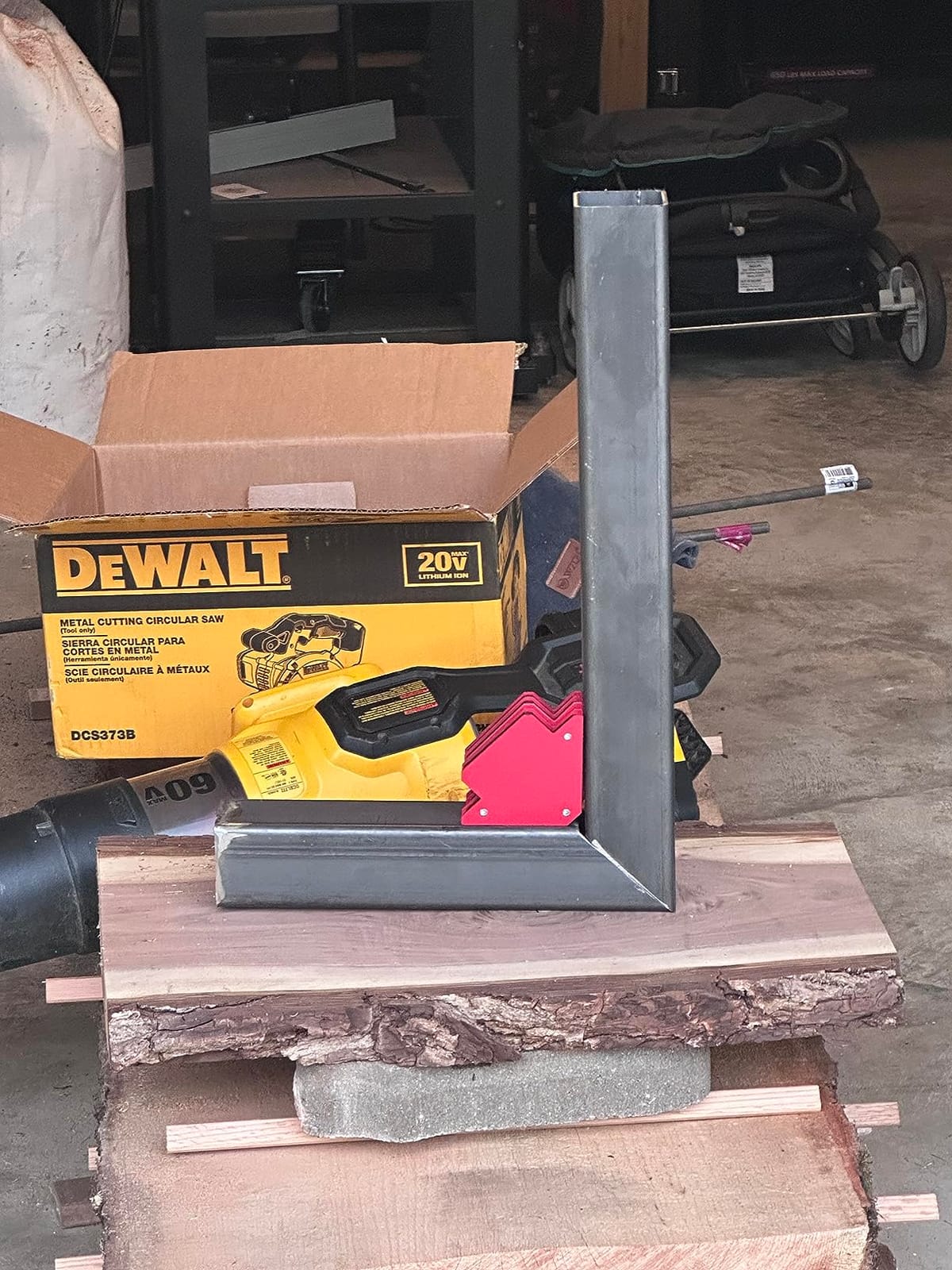 DEWALT DCS373B 20V Max Lithium Ion Metal Cutting Circular Saw (Tool Only) customer photo 2