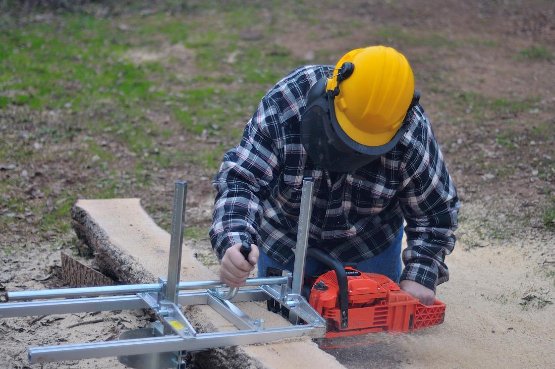 Chain Saw, Gas, 20 in. Bar, 59.8cc customer photo 1