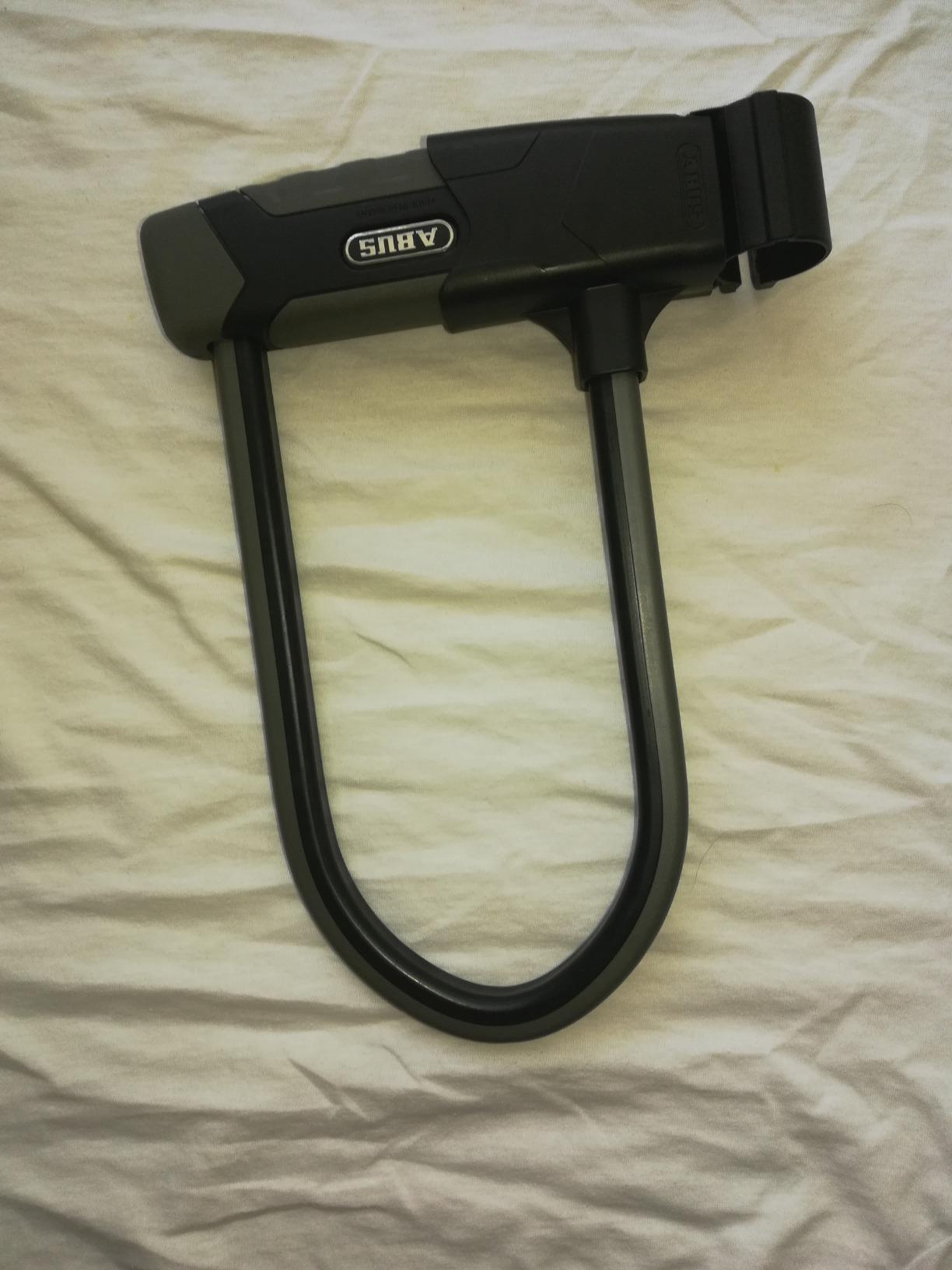 ABUS Granit XPlus 540 U-Lock, Black/Grey, 230 mm Shackle Height customer photo 1