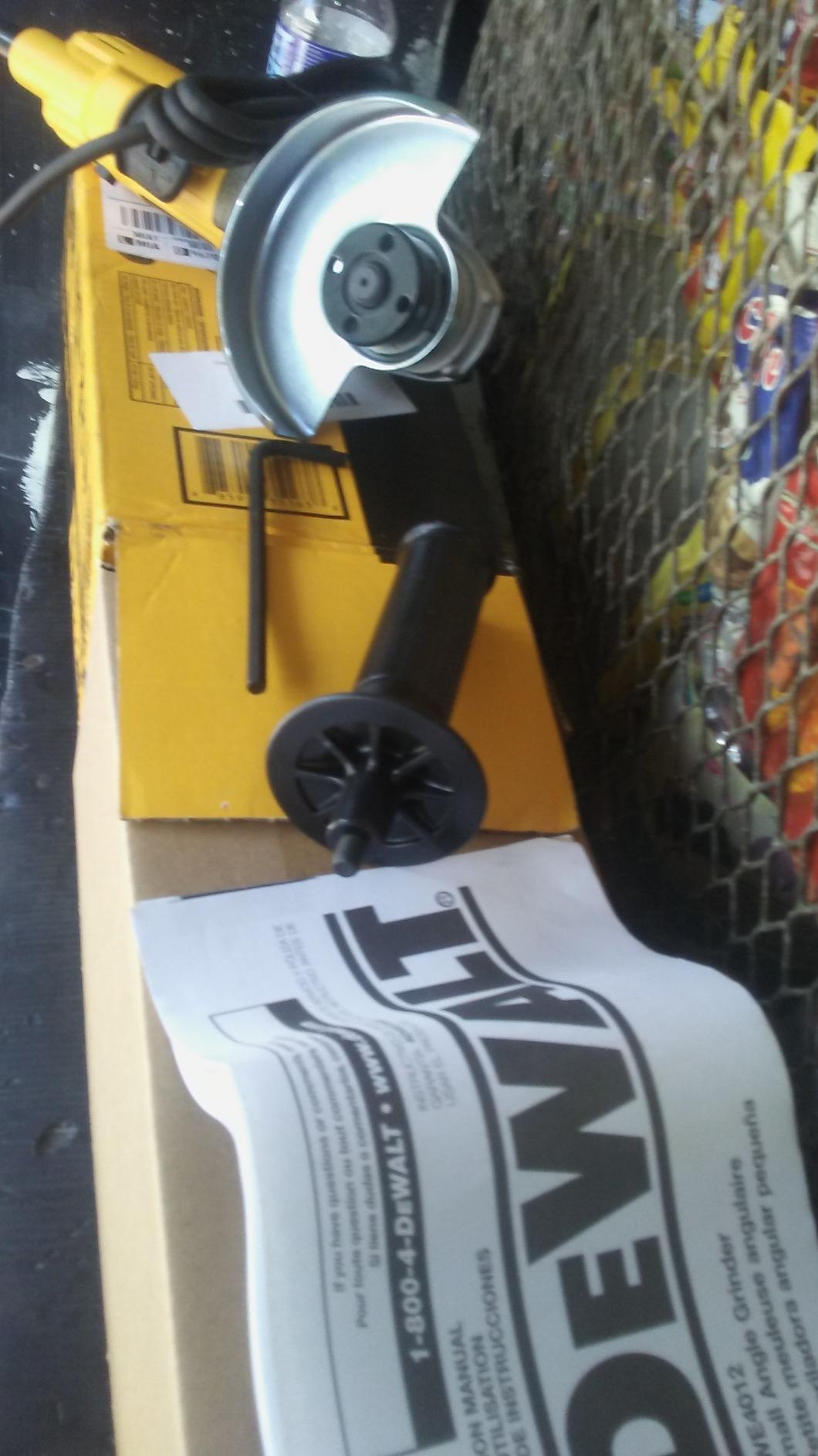 DEWALT Angle Grinder Tool, 4-1/2-Inch, Paddle Switch, 7-Amp (DWE4012) customer photo 2
