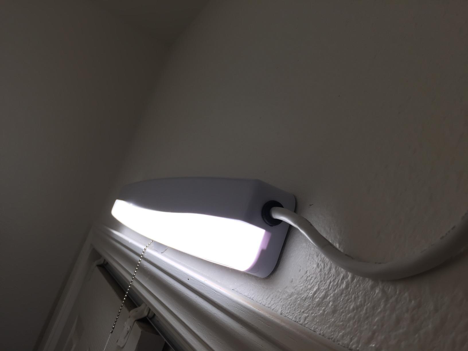 Lithonia Lighting FMMCL 840 S1 M4 4000K LED Flush Mount Closet Light with Pull Chain, White, 7