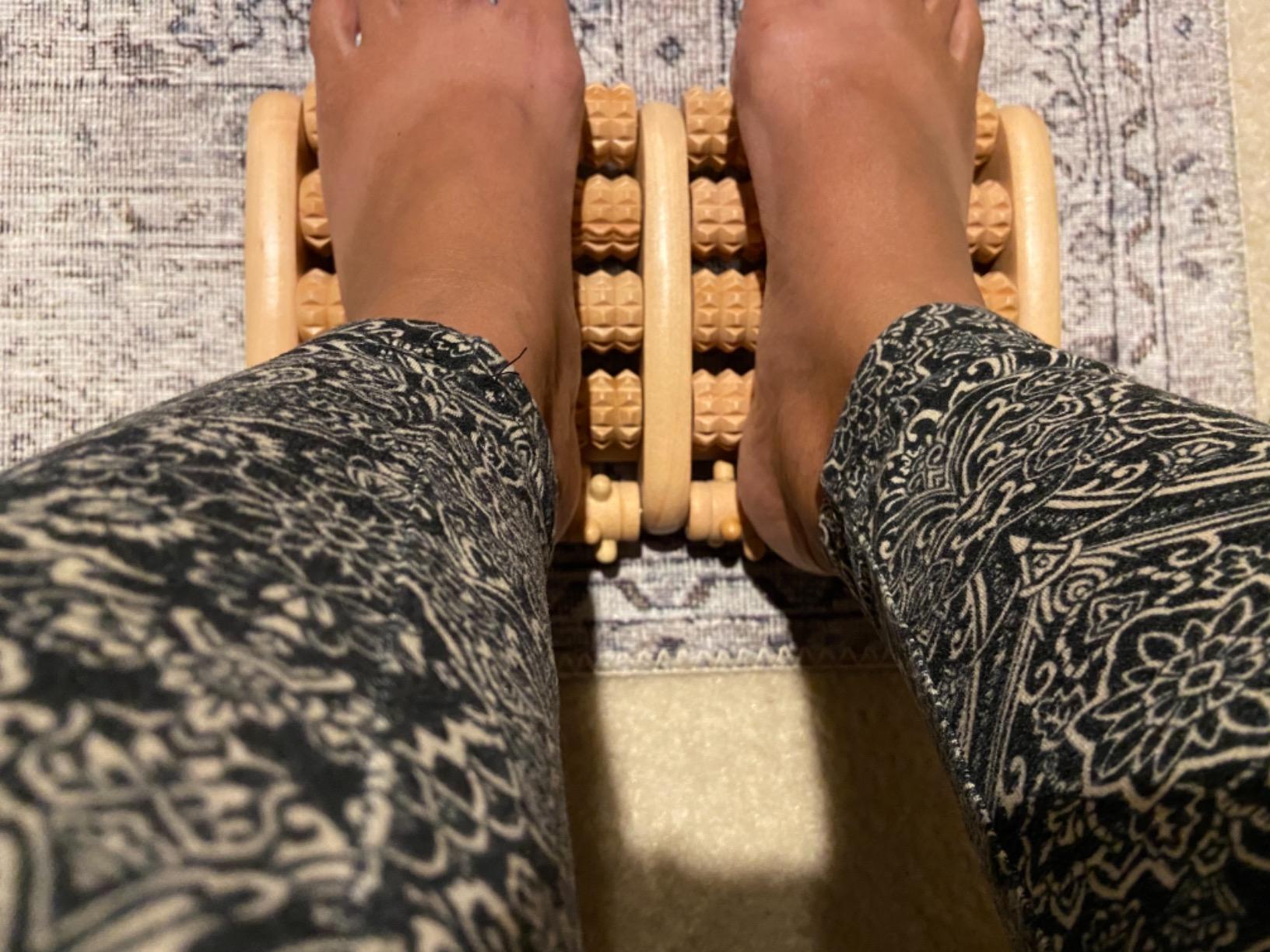TheraFlow Foot Roller for Plantar Fasciitis Relief and Neuropathy Pain Relief for Feet - Wooden Foot Massager Roller Acupressure Tool with Reflexology Chart - Mom Gifts for Women and Men customer photo 2