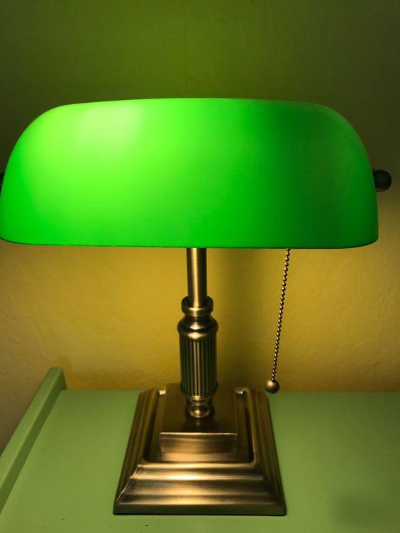 V-LIGHT Traditional Style CFL Banker's Desk Lamp with Green Glass Shade (VS688029AB) customer photo 1
