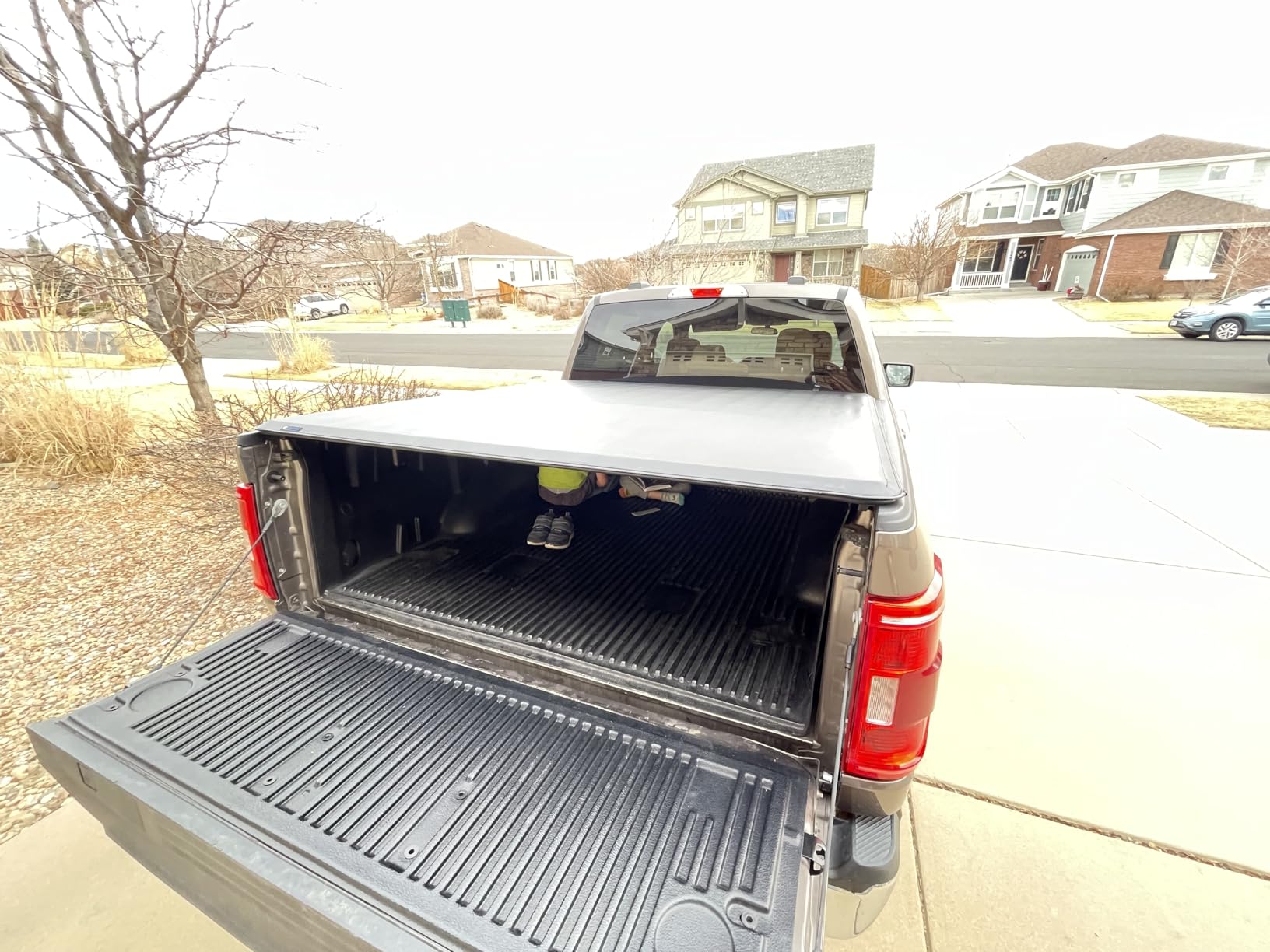 Tyger Auto T1 Soft Roll-up Truck Bed Tonneau Cover Compatible with 2015-2026 Ford F-150 | 6.5' (79
