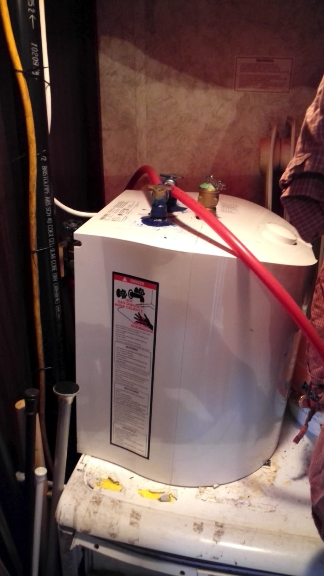Stiebel Eltron SHC 6 Mini-Tank Electric Water Heater, 6 Gallon, 1300W, 120V customer photo 1