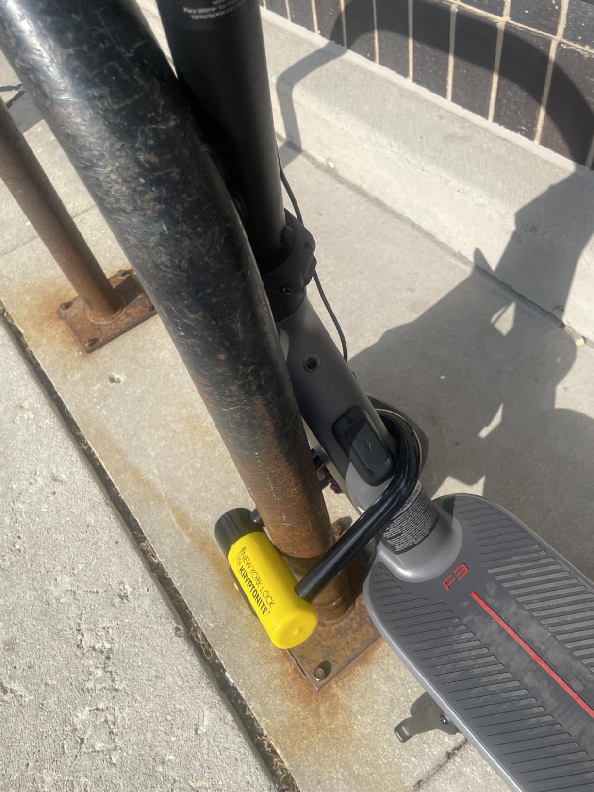 Kryptonite New York Fahgettaboutit Mini Bike U-Lock, 18mm Steel Shackle customer photo 2
