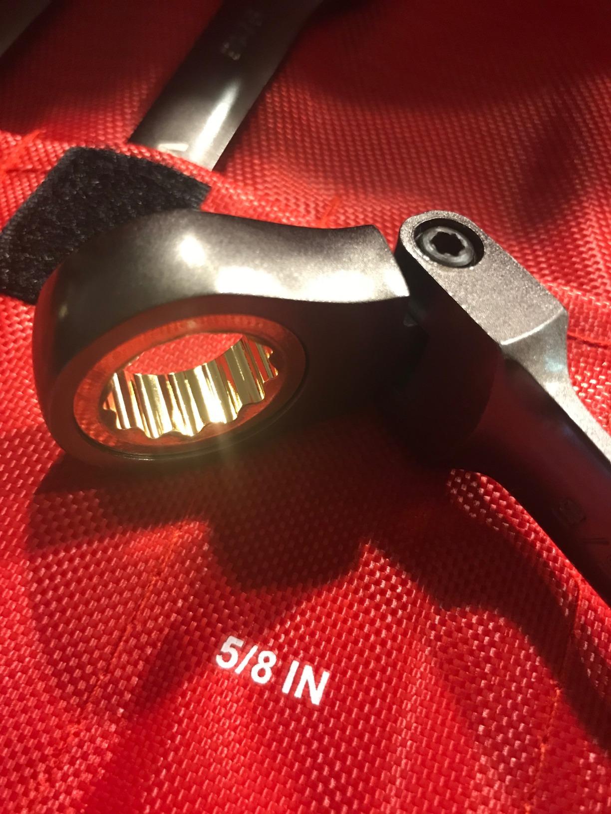 WORKPRO 8-piece Ratcheting Combination Wrench Set, SAE & Nickel Plating customer photo 1