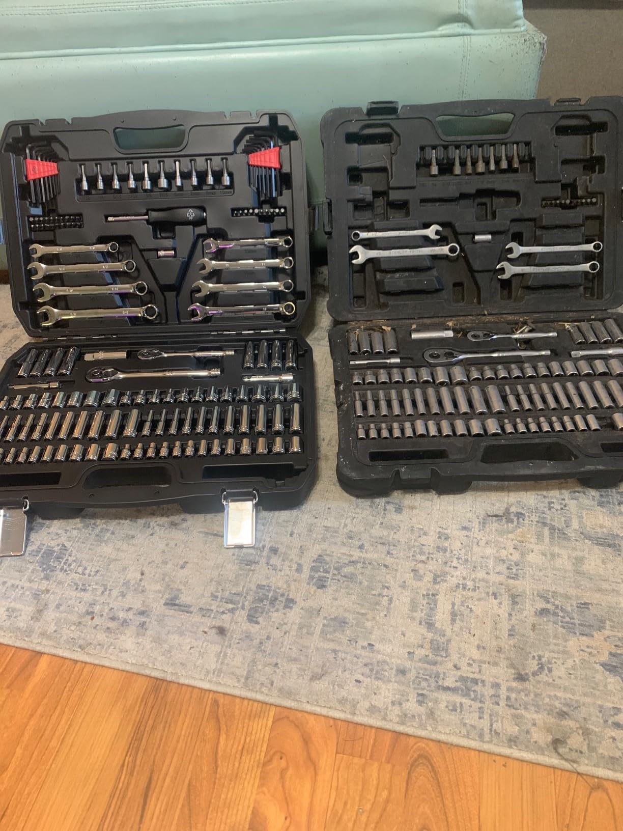 Amazon Basics Mechanic's Socket Tool Set With Case, Metric Sizes, 145-Piece customer photo 2