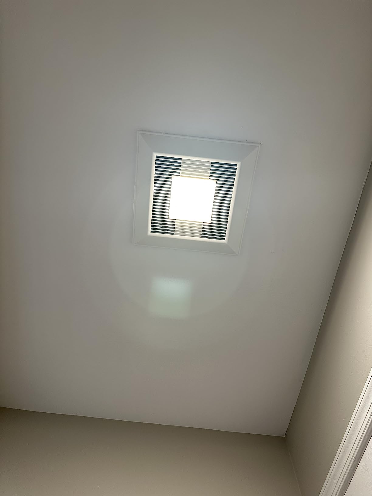 Panasonic FV-0510VSL1 Whispervalue Dc Fan with Led Light Whispervalue Dc Fan/Led Light customer photo 1