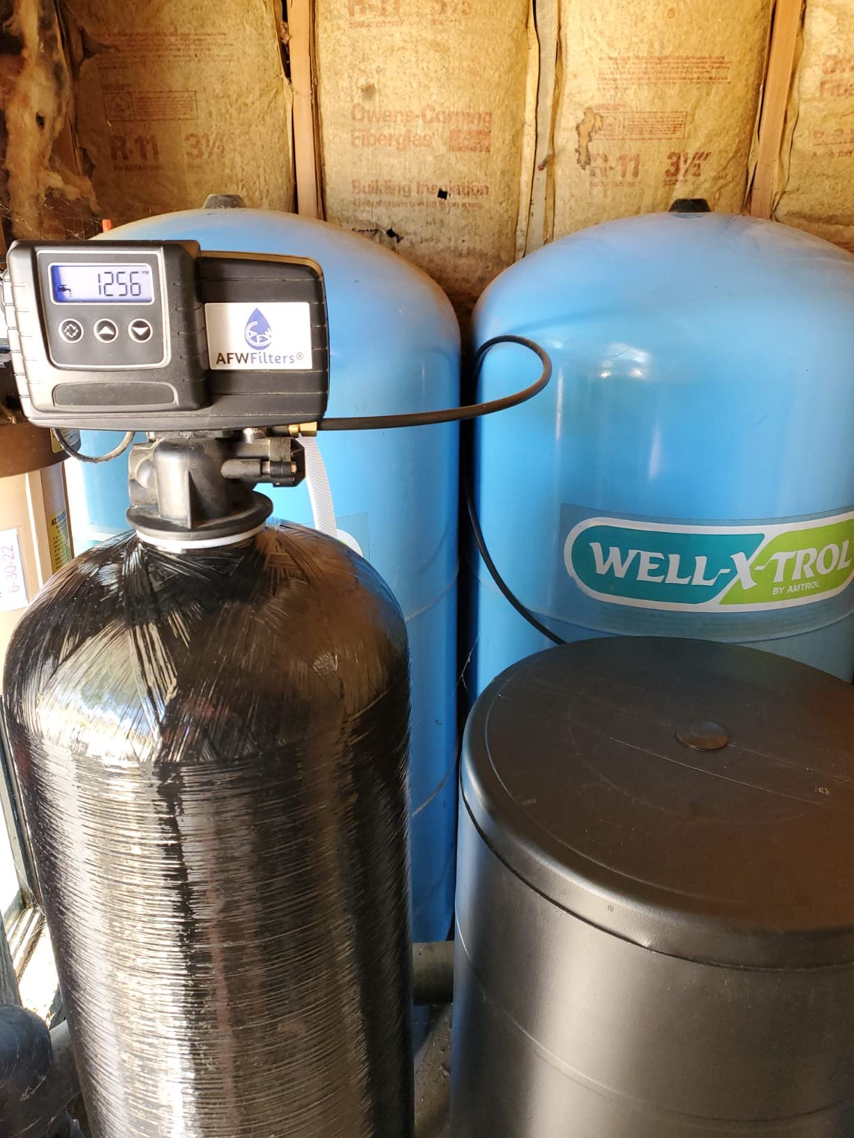 AFWFilters AFW Filters IRON Pro 2 Combination water softener iron filter Fleck 5600SXT digital metered valve for whole house (64,000 Grains, Black) customer photo 1