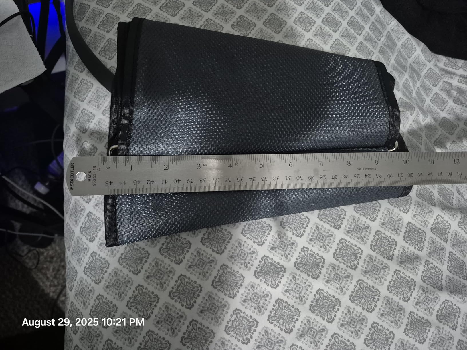 CINCOM Leg Massager for Circulation and Pain Relief FSA - HSA customer photo 1