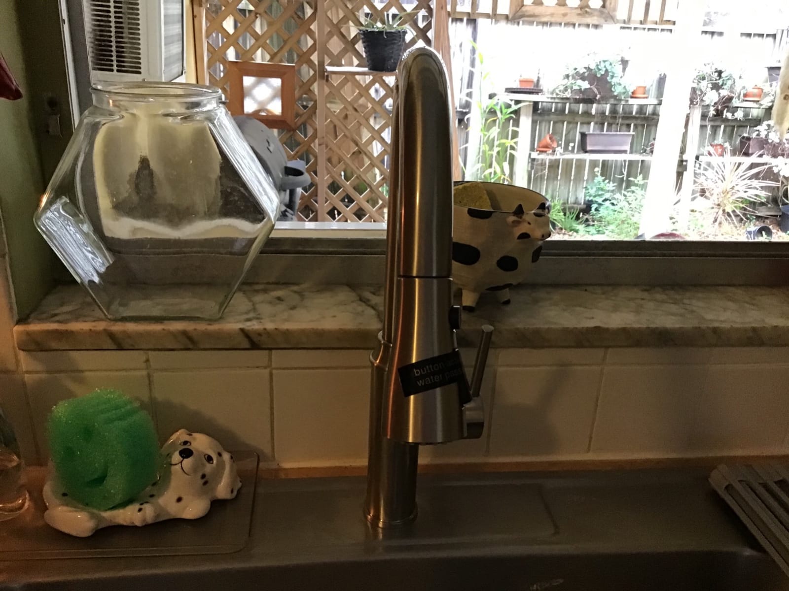 Arofa High-Arc Pull-Down Kitchen Faucet, 3-Mode Sprayer, Brushed Nickel customer photo 1
