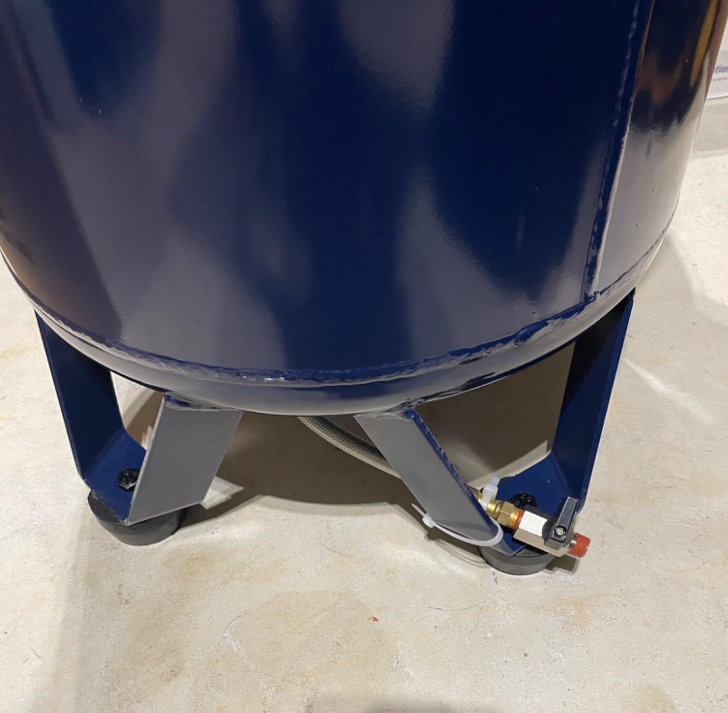 Stealth 20 Gallon Ultra Quiet Air Compressor,1.8 HP Oil-Free Peak 150 PSI 68 Decibel, 5.5 CFM @ 40 PSI 5 CFM @ 90 PSI Silent Long Life Electric Air Compressor W/Wheel for Garage customer photo 1