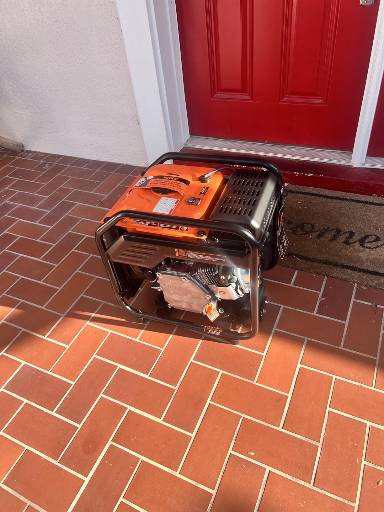 WEN GN400i RV-Ready 4000-Watt Open Frame Inverter Generator, CARB Compliant, Black/orange customer photo 2
