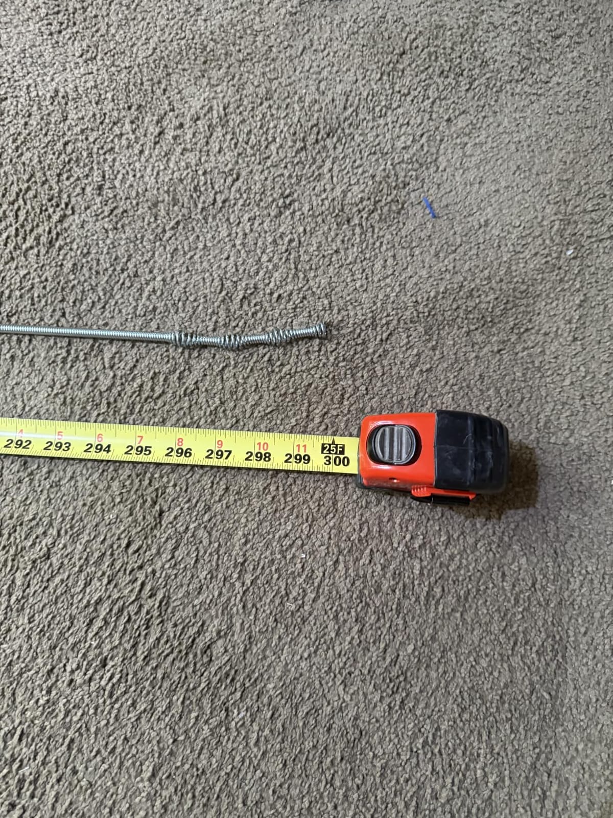 Drain Auger, Clog Remover with Drill Adapter, 25 Feet Flexible Plumbing Snake Use Manually or Powered for Kitchen, Bathroom and Shower Sink, Comes with Gloves (orange) customer photo 2