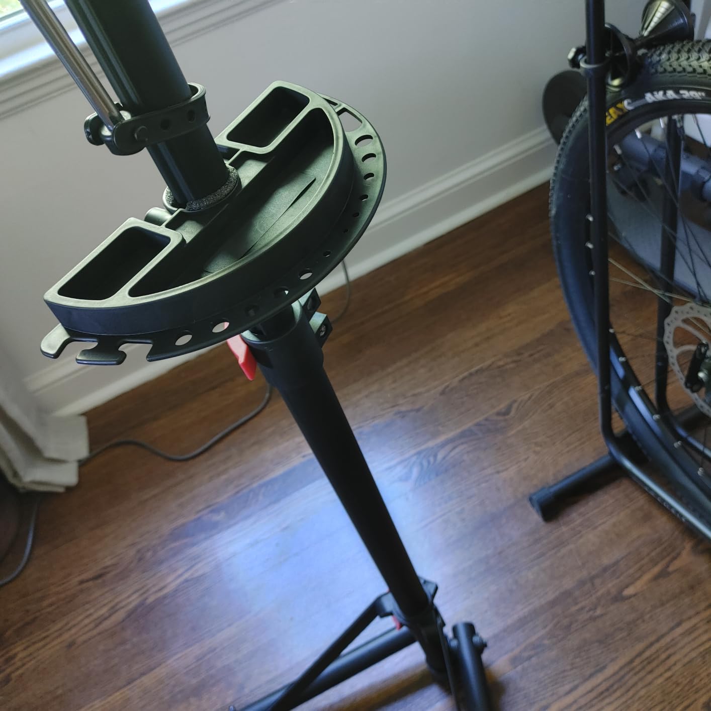 CXWXC Bike Repair Stand -Shop Home Bicycle Mechanic Maintenance Rack customer photo 2