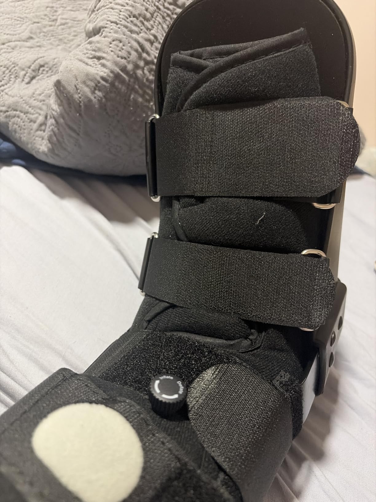 kefit Walking Boot Fracture Boot for Broken Foot, Sprained Ankle-Medium customer photo 2