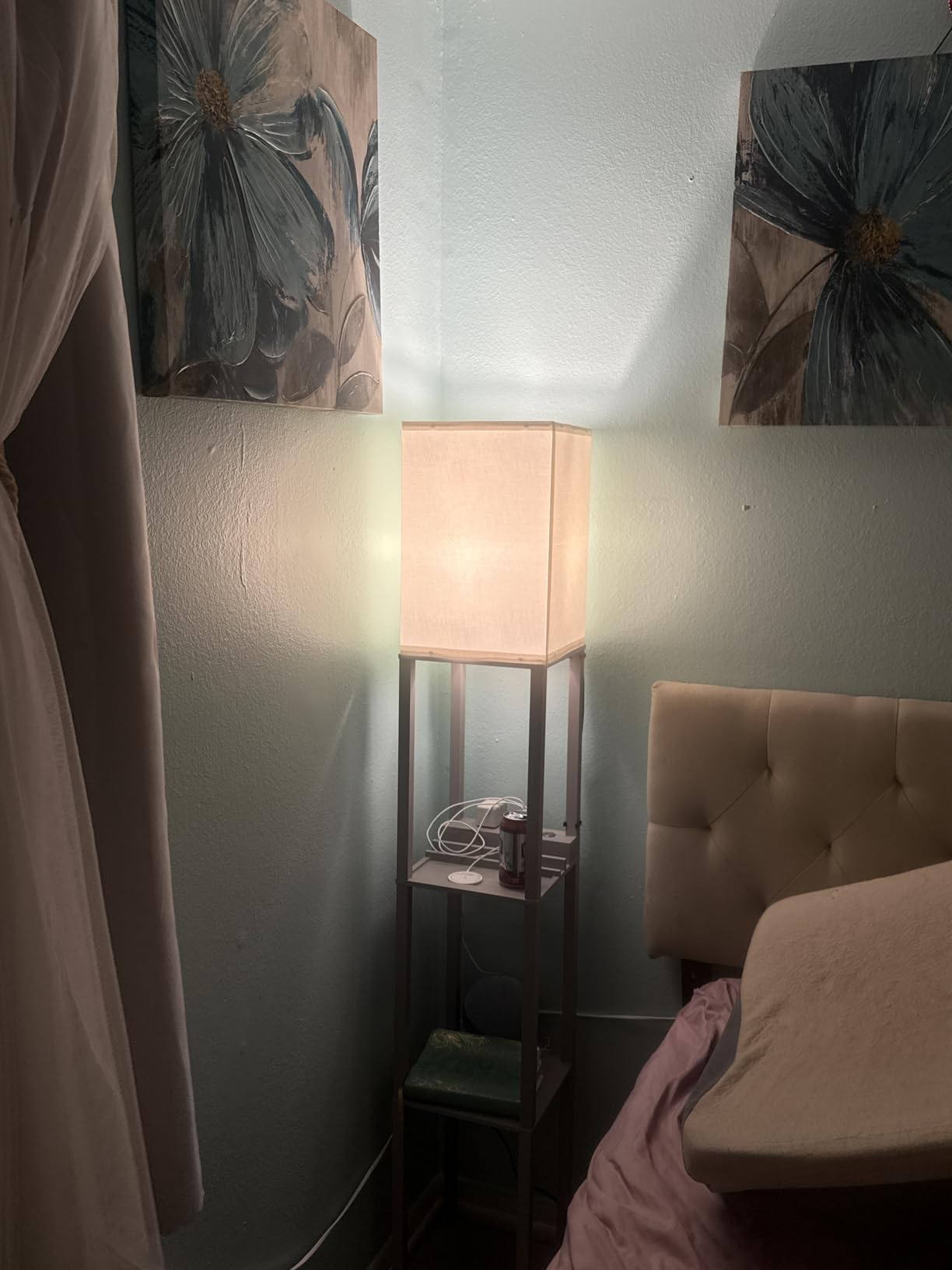 FOLKSMATE Floor Lamp with Shelves Touch Control Charging USB Type C Brown customer photo 2