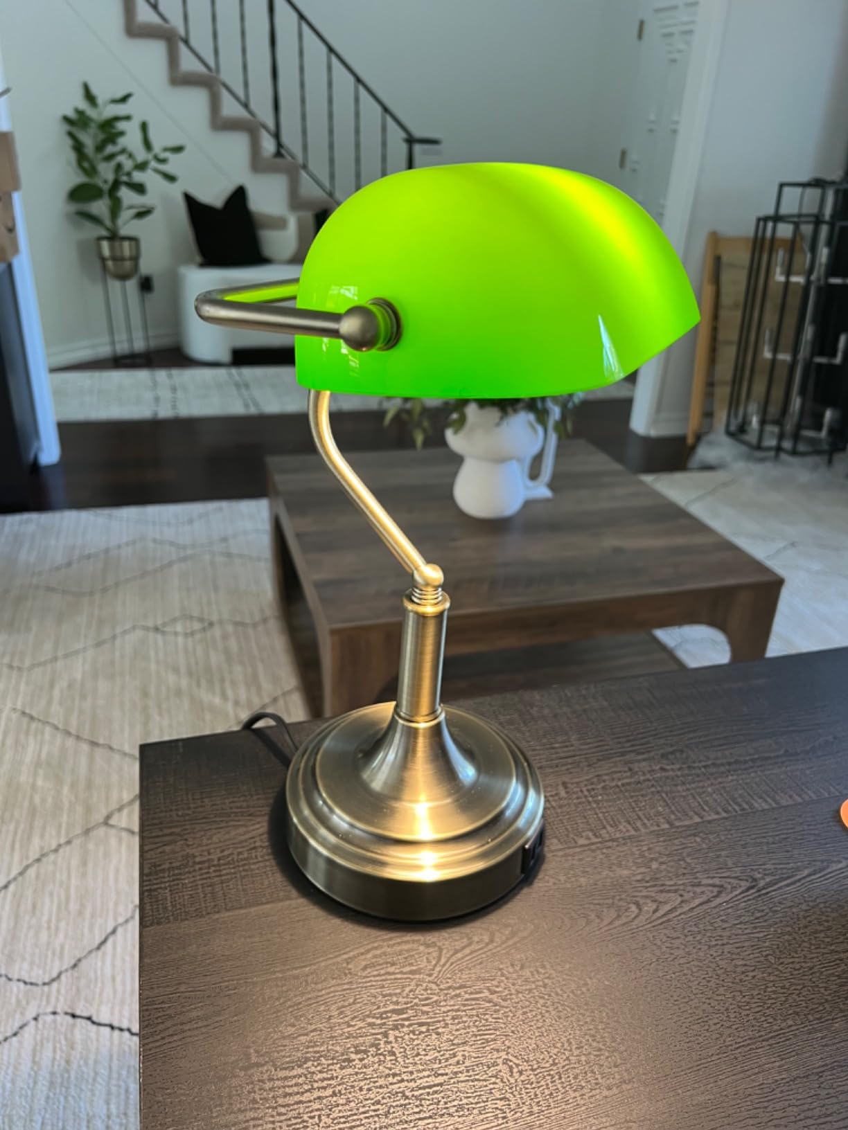 Bankers Lamp with 2 USB Ports, Touch Control Green Glass Desk Lamp with Brass Base, 3-Way Dimmable Vintage Desk Lamp for Home Office Workplace Nightstand Bedroom Library Piano, LED Bulb Included customer photo 2