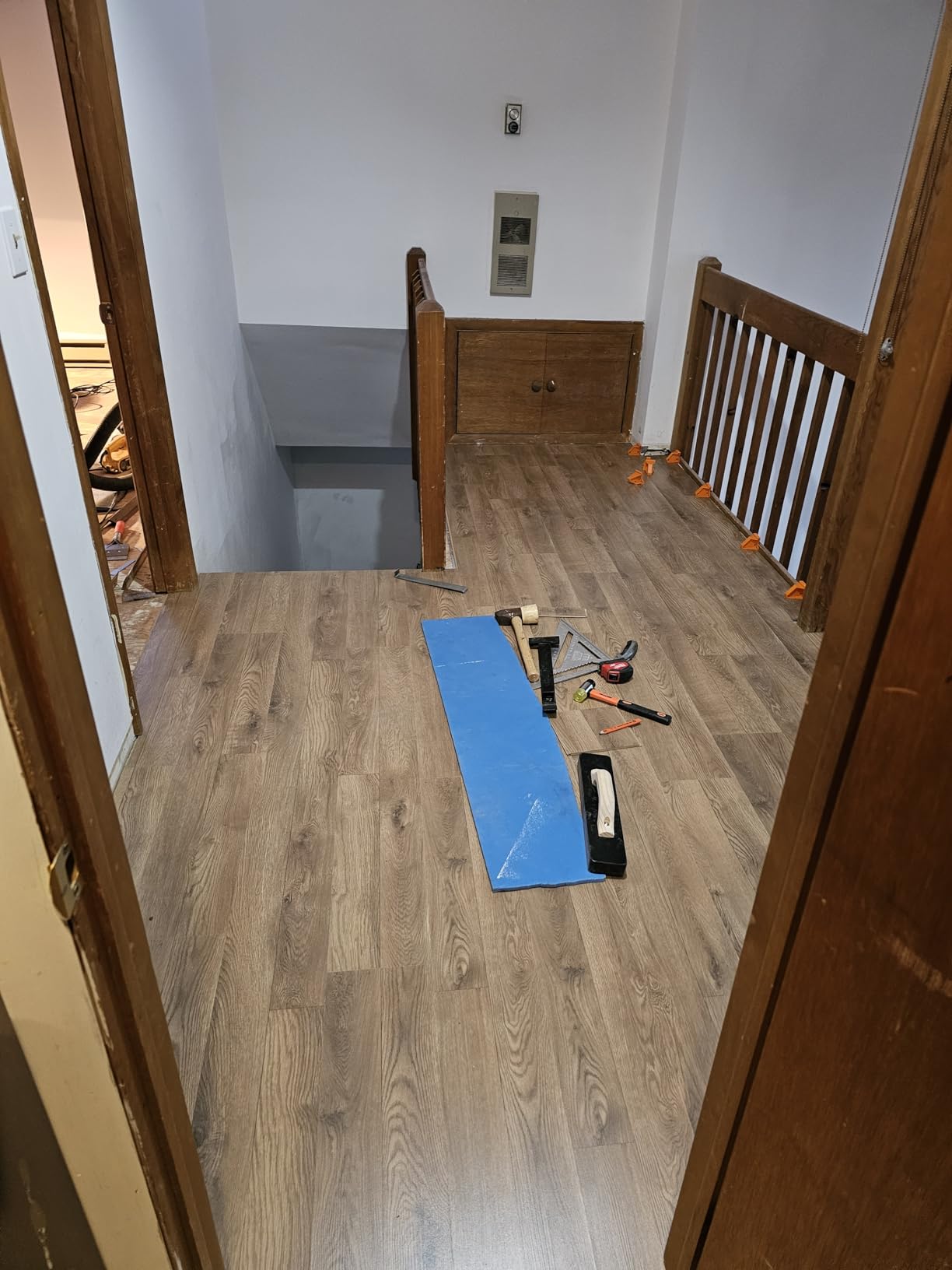 NAACOO Laminate Flooring Tools, 4in1 Pro Floor Install Kit for Vinyl Plank customer photo 2