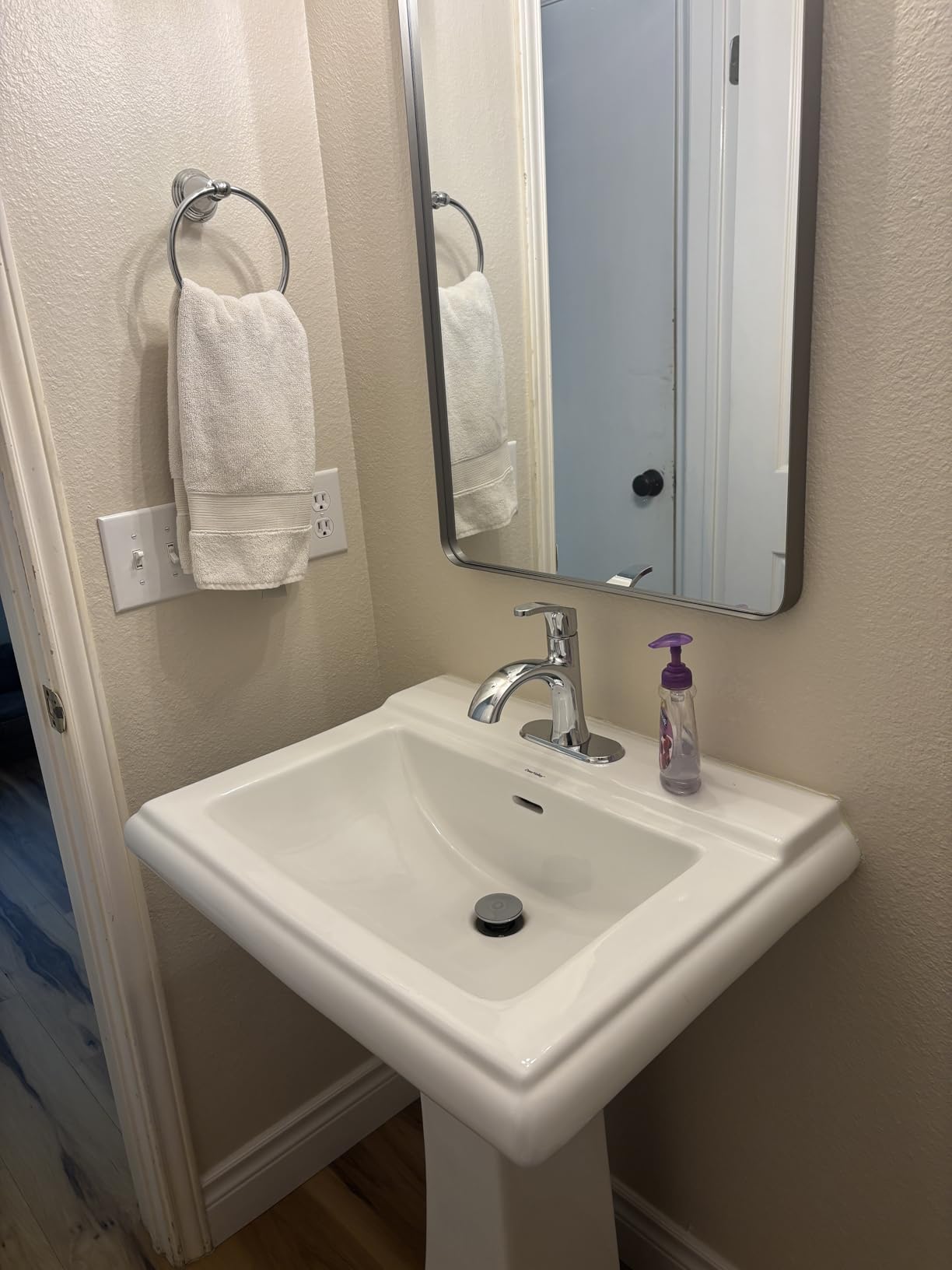 Moen Karis Spot Resist Brushed Nickel One-Handle Single Hole Bathroom Sink Faucet with Optional Deck Plate, 84346SRN customer photo 1
