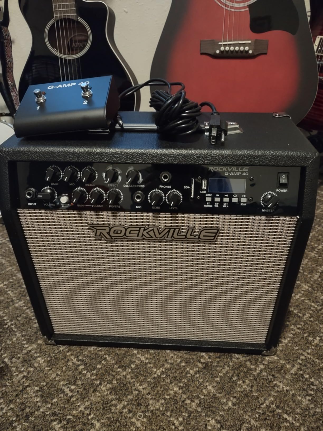 Rockville G-AMP 20W Guitar Amplifier Combo with Bluetooth, Delay, Dual Guitar Inputs, Clean/Overdrive, EQ Controls, Portable for Practice and Small Gigs | 3-Band EQ, 20W RMS, Dual Inputs, Clean/Overdrive, Headphone Jack, Portable customer photo 2